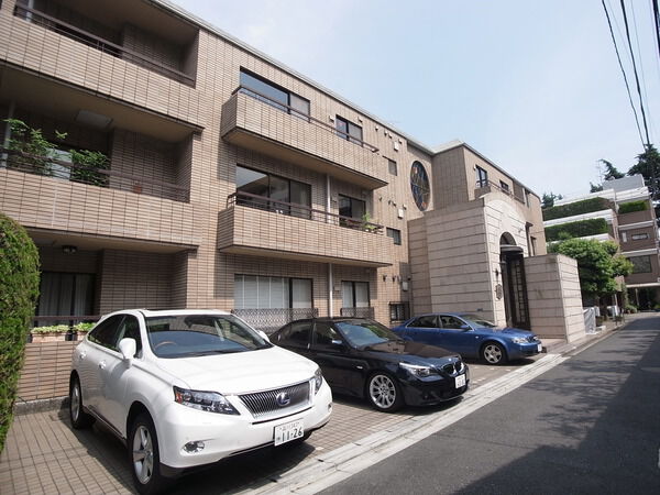 元麻布ウエストパークマンションの写真 9枚目