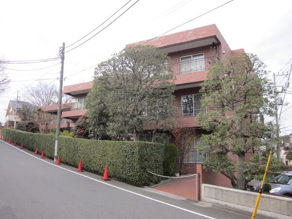 上野毛ガーデンホームズの外観写真 - 世田谷区瀬田1丁目24番17号