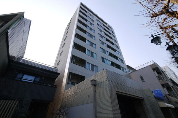 モンテベルデ本郷西片の外観写真 - 文京区西片2丁目25番8号