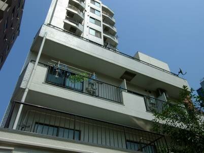 中銀本郷マンシオンの外観写真 - 文京区本郷5丁目28番3号