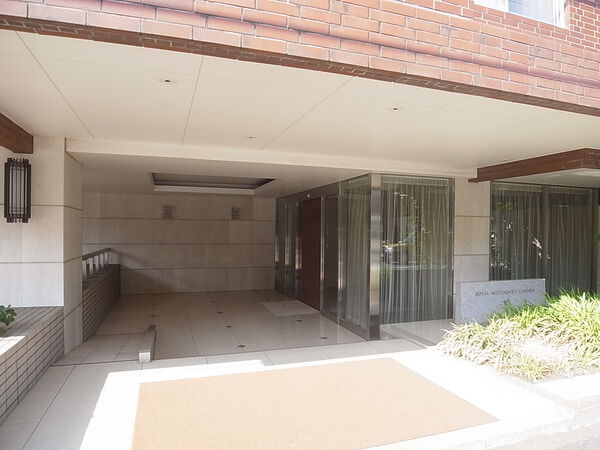 ロイヤル元麻布ガーデンの写真 3枚目