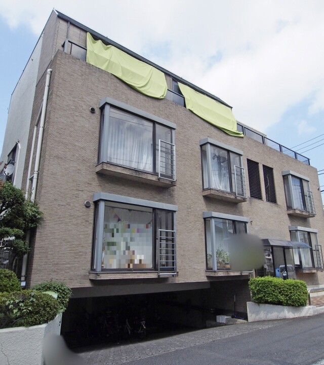 南麻布ロイヤルハイツの写真 6枚目