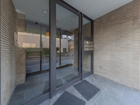 南麻布ロイヤルハイツの写真 17枚目