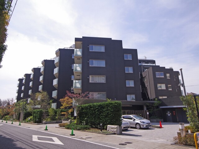 パークハウス成城のエントランス・共用部