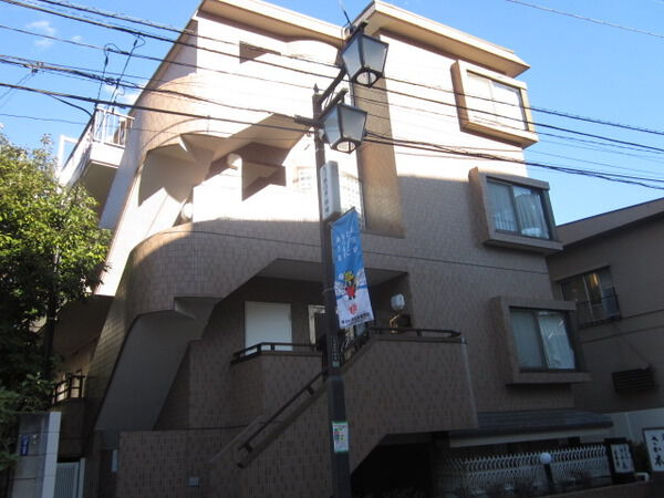 グラッシア二子玉川の外観写真 - 世田谷区玉川2丁目11番4号