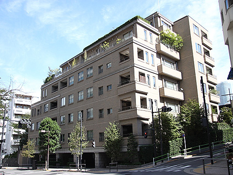 ハイレーゼ六本木三河台の外観写真 - 港区六本木4丁目3番28号