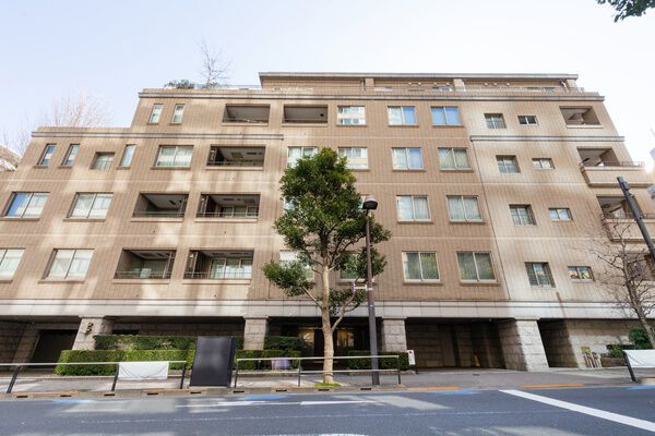 ハイレーゼ六本木三河台の写真 3枚目