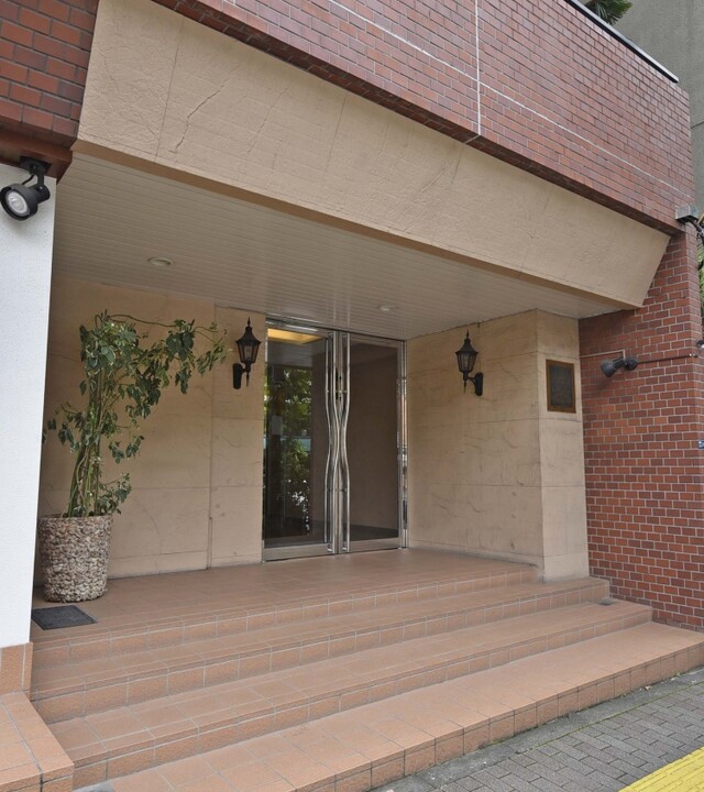 日興パレス南麻布の写真 5枚目