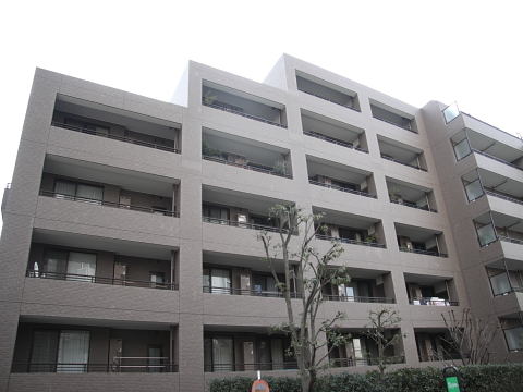 ファミールグラン三田伊皿子坂のエントランス・共用部