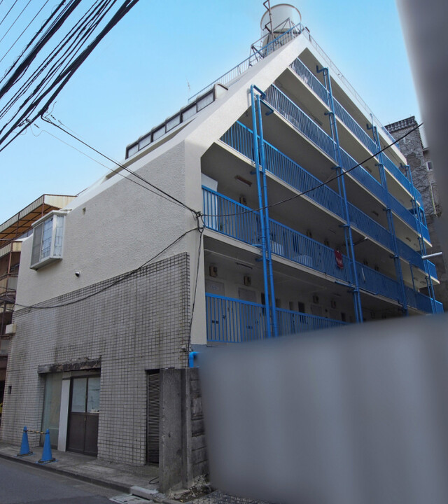 六本木ビレッジのエントランス・共用部