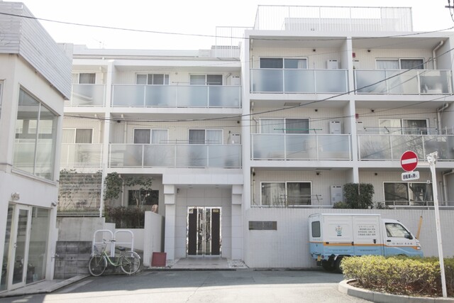 エクセレント自由が丘の外観写真 - 世田谷区奥沢2丁目44番11号