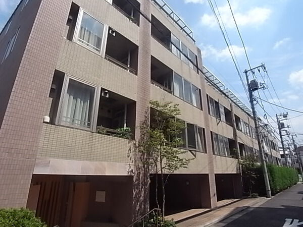 ウヴラージュ白山 外観(2025年撮影)