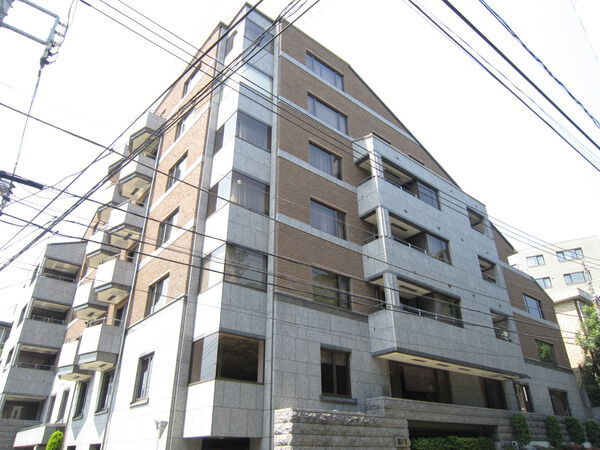 有栖川ヒルズの外観写真 - 港区南麻布5丁目3番23号