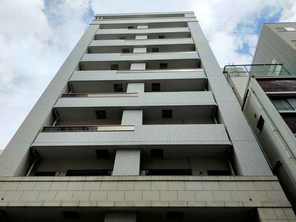 ウィルレーナ日本橋三越前の外観写真 - 中央区日本橋小舟町2番2号