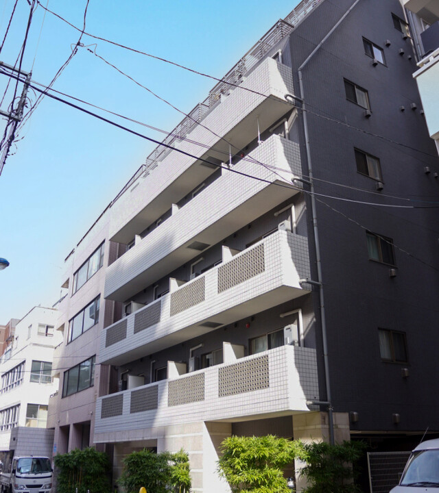 ラグジュアリーアパートメント本郷の写真 6枚目