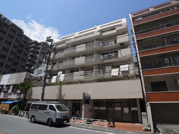 カテリーナ代々木の外観写真 - 渋谷区代々木2丁目22番5号