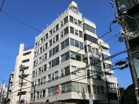 ビラローザの外観写真 - 渋谷区神宮前3丁目31番17号