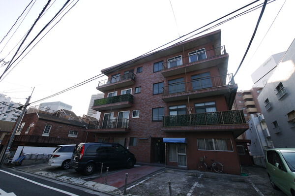 本郷マンション 外観(2025年撮影)