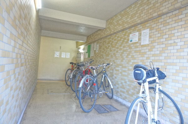 ミリオンコート駒沢公園の写真 8枚目