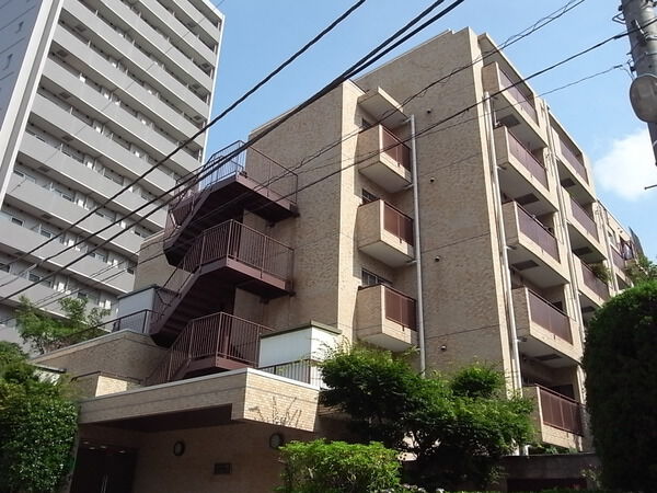 エクレール白金の外観写真 - 港区白金1丁目3番8号