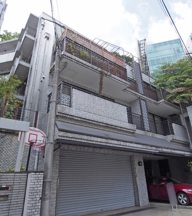 麻布ヒルサイドテラスのエントランス・共用部