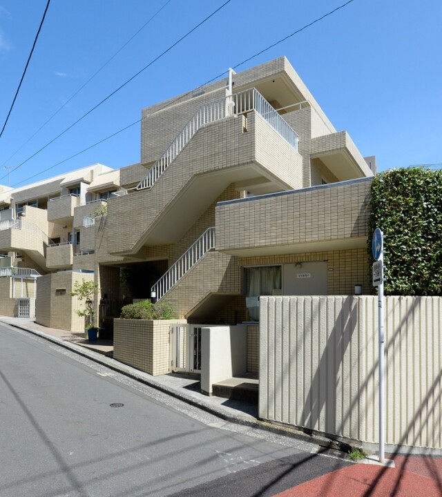 ニューハイツ白山の写真 3枚目