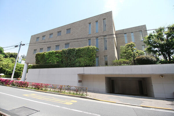 クロイスターズ広尾の写真 4枚目