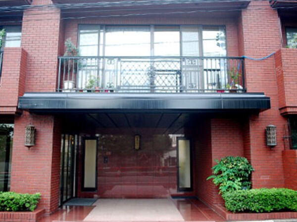 ドムス広尾西館のエントランス・共用部