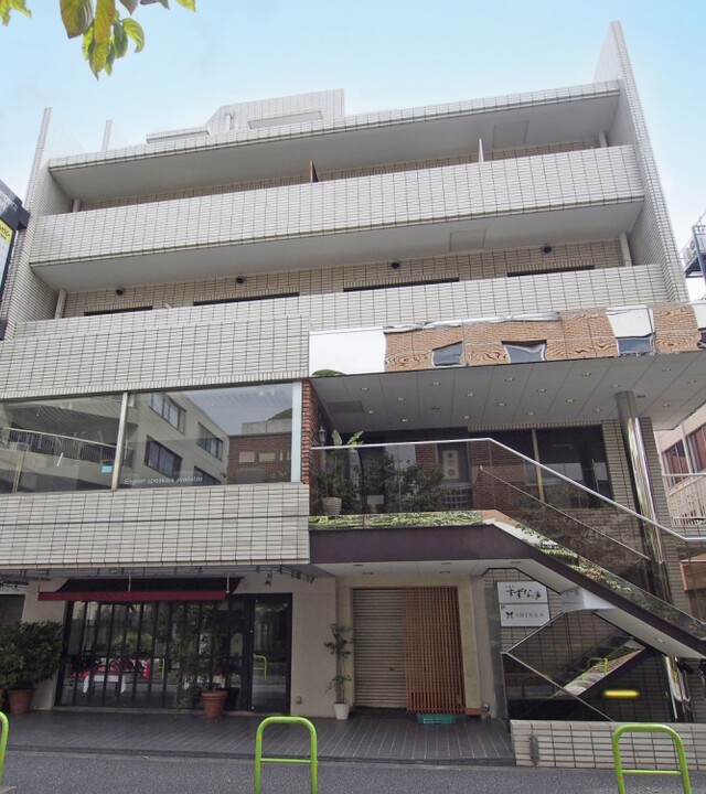 六本木ファイブのエントランス・共用部