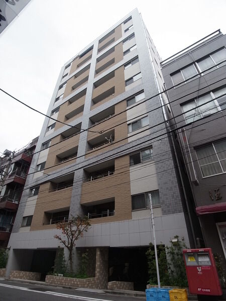 グリーンパーク日本橋三越前アペゼ 外観(2025年撮影)