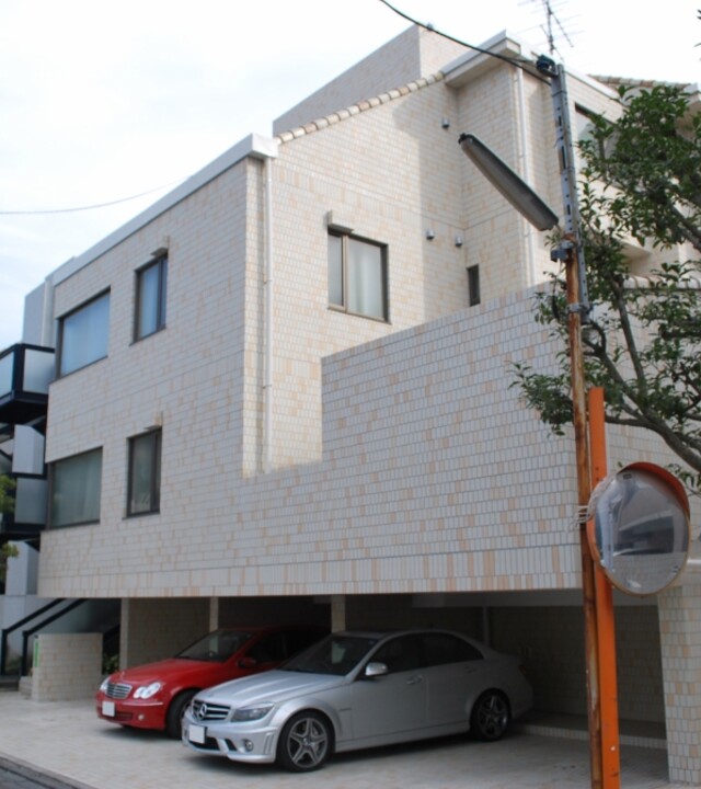 ガーデン南青山の写真 5枚目