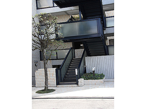 ガーデン南青山の写真 10枚目