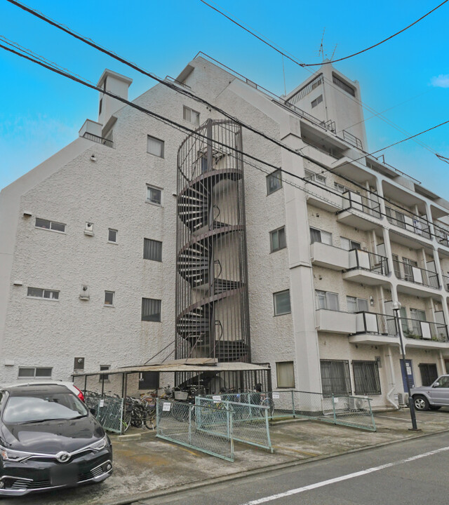 ニュー奥沢ハイツのエントランス・共用部