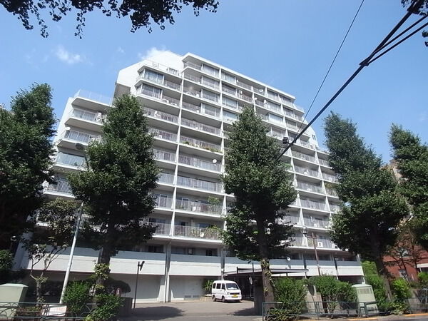 小田急目白台マンションの外観写真 - 文京区目白台2丁目9番3号