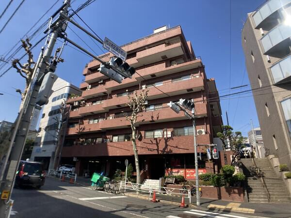 マルモール代々木のエントランス・共用部