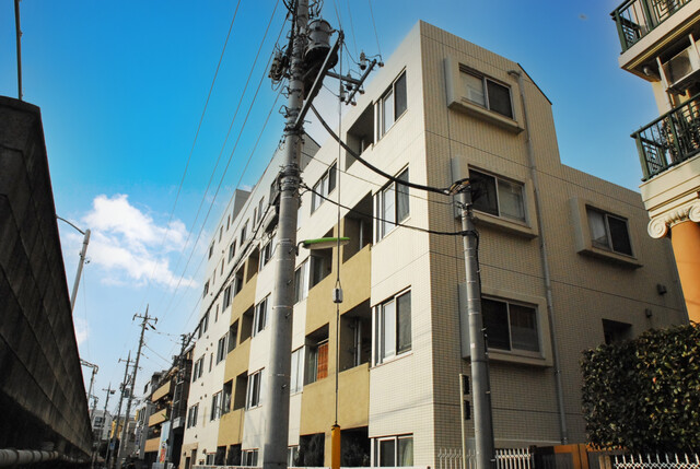 エクセレント尾山台駅前のエントランス・共用部
