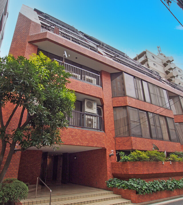 三田タウンハウスのエントランス・共用部