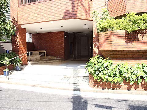 三田タウンハウスの写真 9枚目