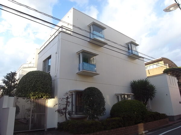 チュリス代々木のエントランス・共用部