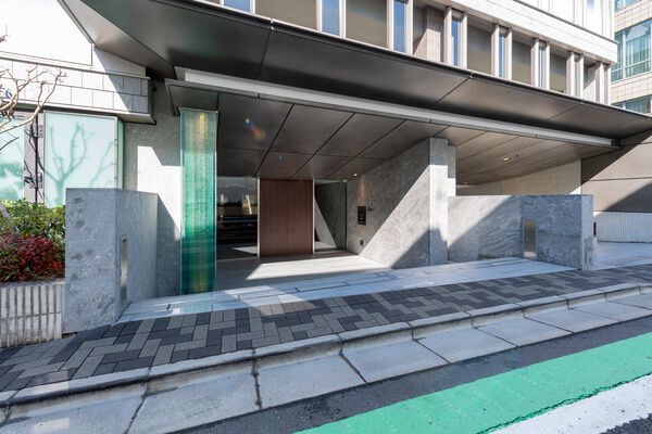 プラウド代官山猿楽町の外観写真 - 渋谷区猿楽町14番18号