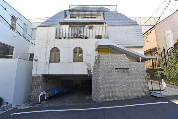 ピロティ青山の写真 3枚目