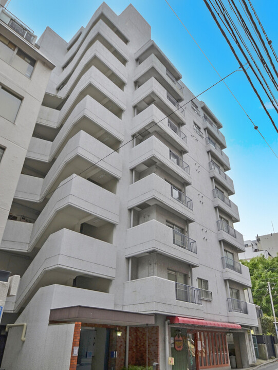 ブルーハイツ茅場町の外観写真 - 中央区日本橋茅場町2丁目17番3号