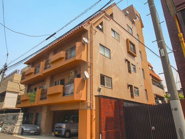 青山ロイヤルハイツのエントランス・共用部