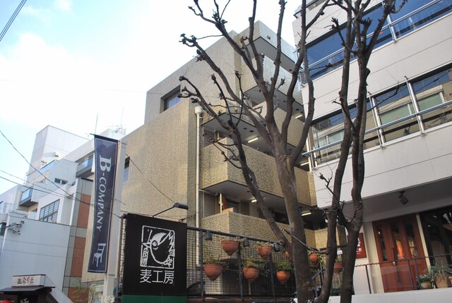 ハイトリオ南青山のエントランス・共用部