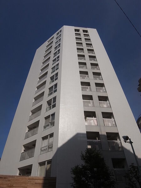 トゥールブランシュ麻布の外観写真 - 港区元麻布3丁目4番29号