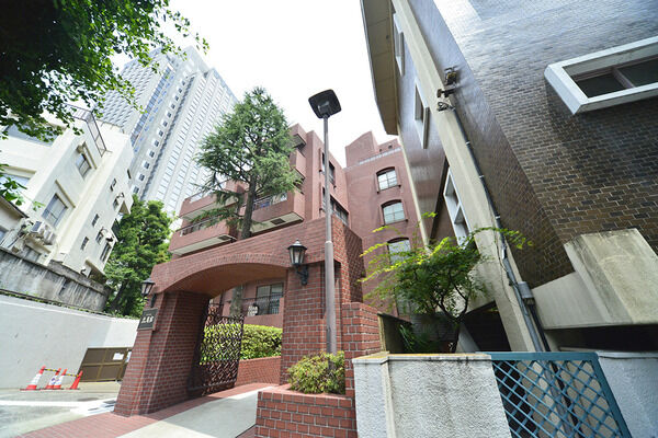 マンション広尾台の写真 6枚目