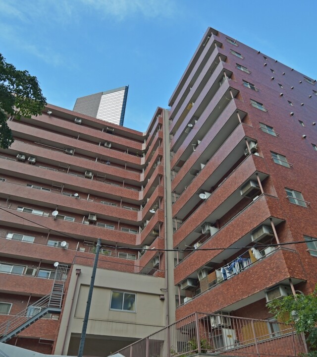 ハイライフ第２三田のエントランス・共用部