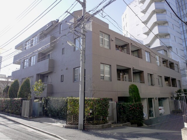 スカーラ広尾ステーションプラザのエントランス・共用部