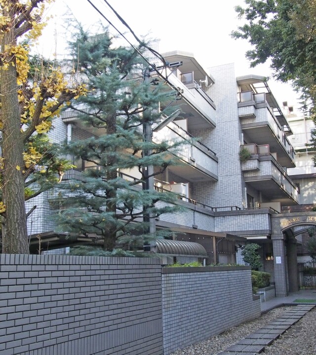 ワコーレ代々木２のエントランス・共用部