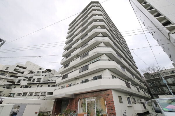 朝日目白台マンションの外観写真 - 文京区目白台2丁目9番15号